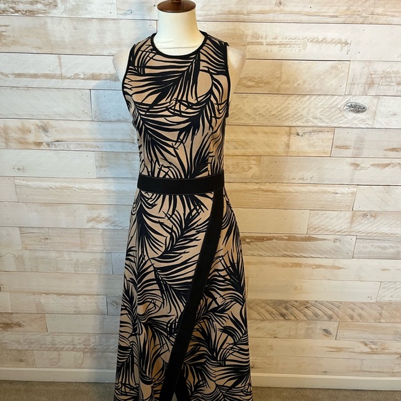 NWOT Hugo Boss Denura Palm Fond wrap midi dress size XS - Picture 3 of 10